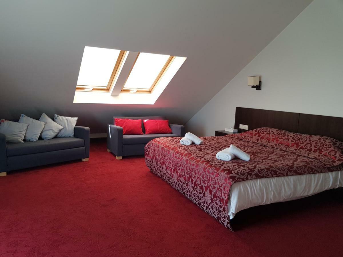 Country house Rezidencija Grizulo Ratai
